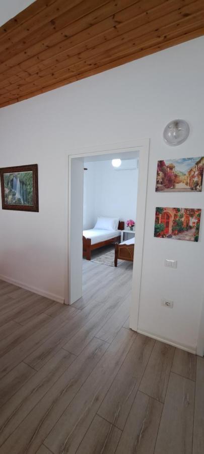 Villa Likaj Berat Exterior foto