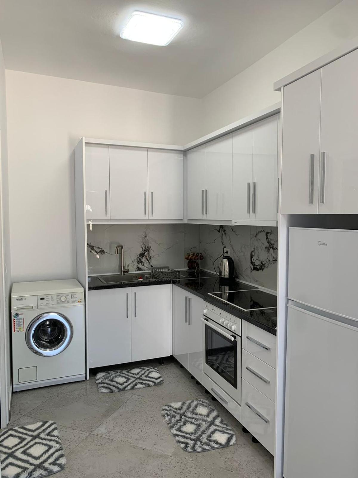 Villa Likaj Berat Habitación foto